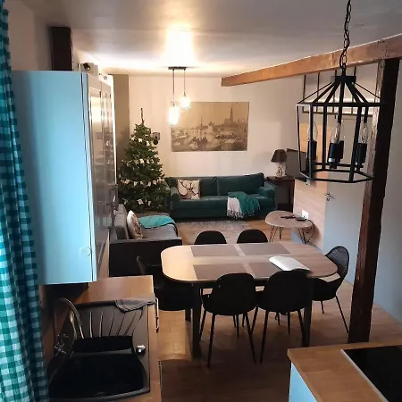 Le3 Apartment *